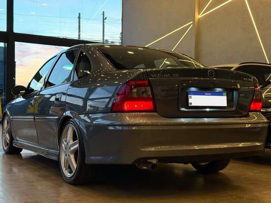 CHEVROLET-VECTRA-2002