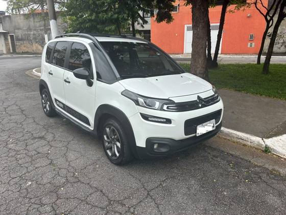 CITROËN AIRCROSS 1.5 LIVE 8V FLEX 4P MANUAL