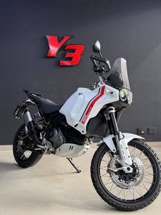 DUCATI DESERT X 
