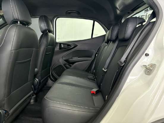 FIAT-ARGO-1.8 E.TORQ FLEX HGT MANUAL FIAT-ARGO-2019