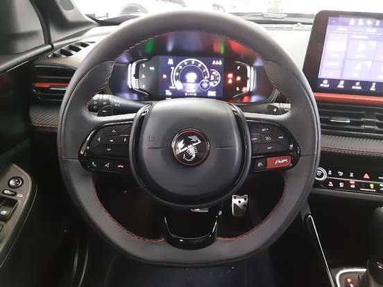 FIAT-FASTBACK-2024