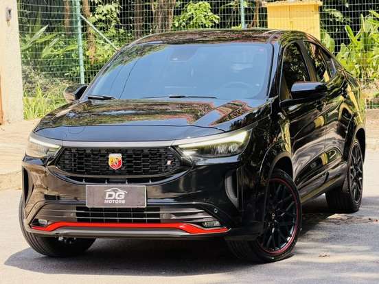 FIAT-FASTBACK-2024