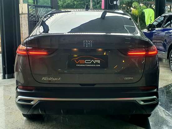 FIAT-FASTBACK-2023