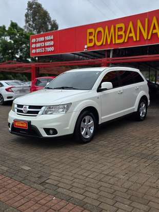 FIAT-FREEMONT-2.4 PRECISION 16V GASOLINA 4P AUTOMÁTICO FIAT-FREEMONT-2012