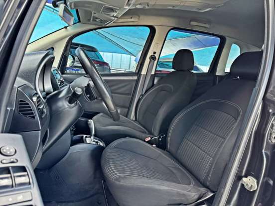 FIAT-IDEA-1.6 MPI ESSENCE 16V FLEX 4P AUTOMATIZADO FIAT-IDEA-2014