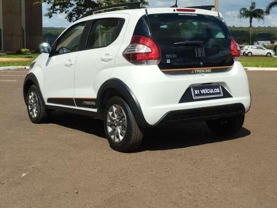 FIAT-MOBI-1.0 EVO FLEX TREKKING MANUAL FIAT-MOBI-2023