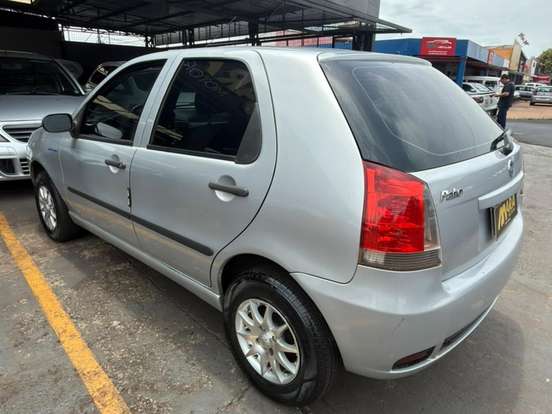 FIAT-PALIO-1.0 MPI FIRE CELEBRATION 8V FLEX 4P MANUAL FIAT-PALIO-2006