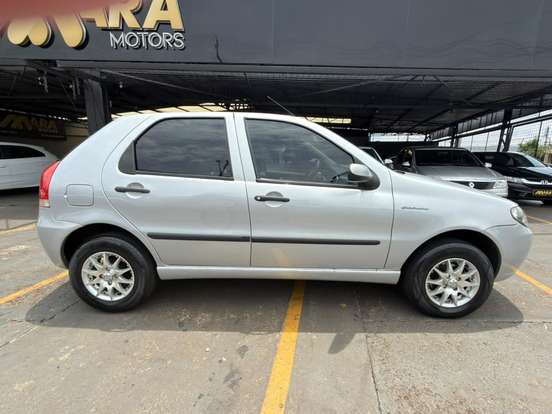 FIAT-PALIO-2006