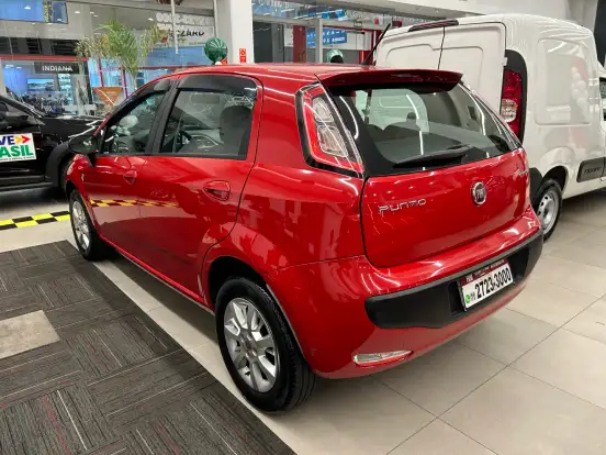 FIAT-PUNTO-2016