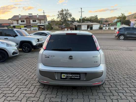 FIAT-PUNTO-2012