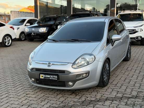 FIAT-PUNTO-1.6 ESSENCE 16V FLEX 4P MANUAL FIAT-PUNTO-2012