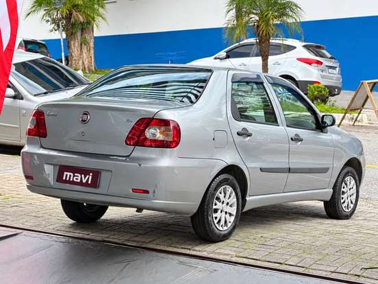 FIAT-SIENA-2009