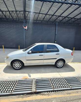 FIAT-SIENA-2009
