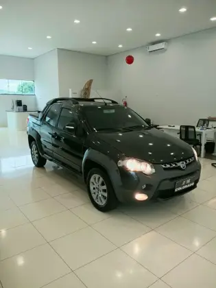 FIAT STRADA 1.8 MPI ADVENTURE CD 16V FLEX 3P AUTOMATIZADO