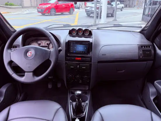 FIAT-STRADA-1.8 MPI ADVENTURE CE 16V FLEX 2P MANUAL FIAT-STRADA-2011