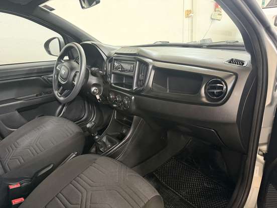 FIAT-STRADA-1.3 FIREFLY FLEX FREEDOM CD MANUAL FIAT-STRADA-2024