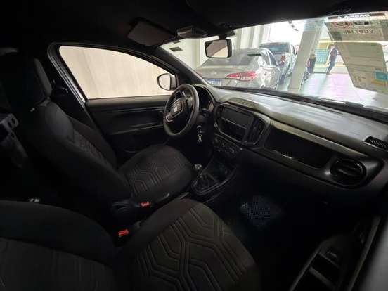 FIAT-STRADA-1.3 FIREFLY FLEX FREEDOM CS MANUAL FIAT-STRADA-2025