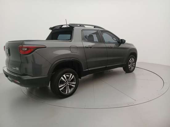 FIAT-TORO-2023