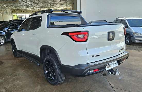 FIAT-TORO-2024
