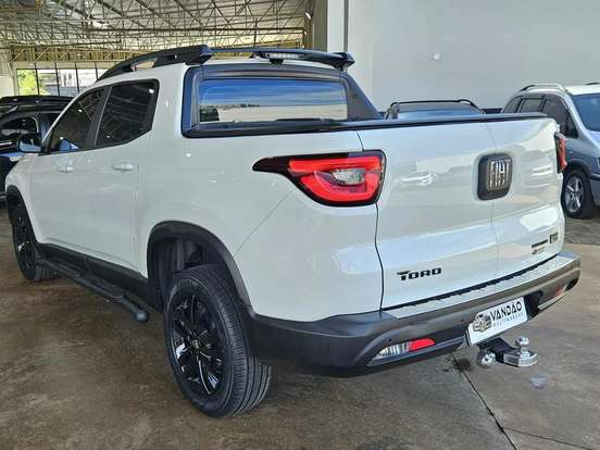 FIAT-TORO-1.3 TURBO 270 FLEX FREEDOM AT6 FIAT-TORO-2024