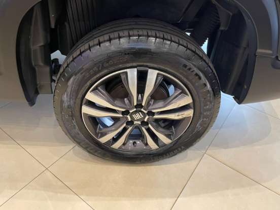 FIAT-TORO-2023