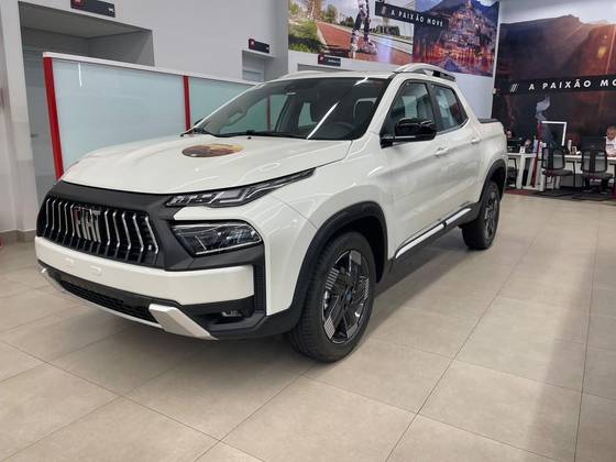 FIAT TORO 1.3 TURBO 270 HYBRID VOLCANO AT6
