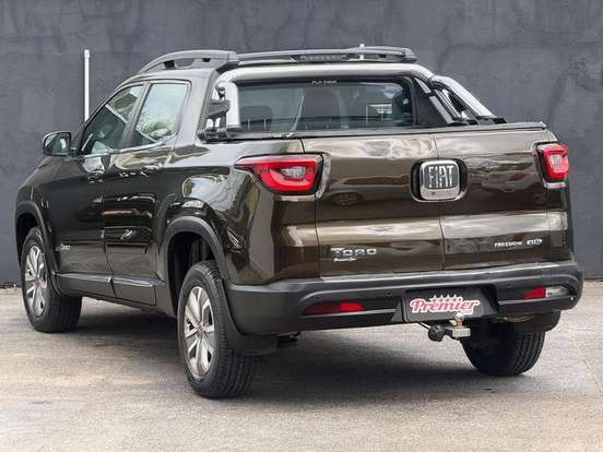 FIAT-TORO-1.8 16V EVO FLEX FREEDOM OPEN EDITION AT6 FIAT-TORO-2016