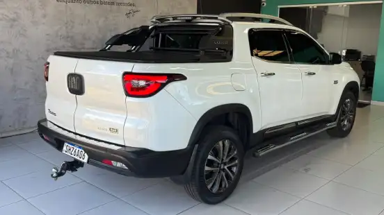 FIAT-TORO-2023