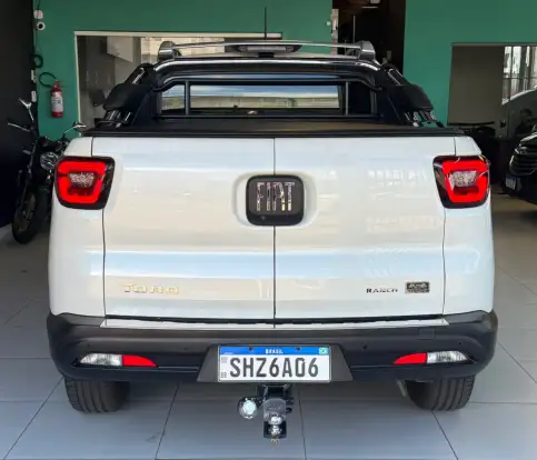 FIAT-TORO-2023