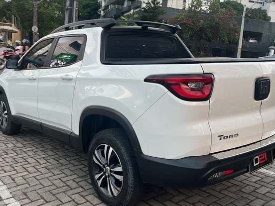 FIAT-TORO-2.0 16V TURBO DIESEL FREEDOM 4WD AT9 FIAT-TORO-2022