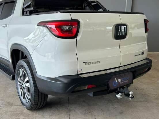 FIAT-TORO-2022