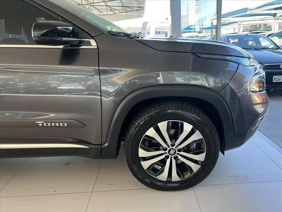 FIAT-TORO-2.0 16V TURBO DIESEL VOLCANO 4WD AT9 FIAT-TORO-2022