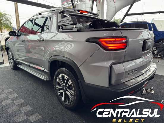 FIAT-TORO-2.2 TURBO DIESEL RANCH 4WD AT9 FIAT-TORO-2025