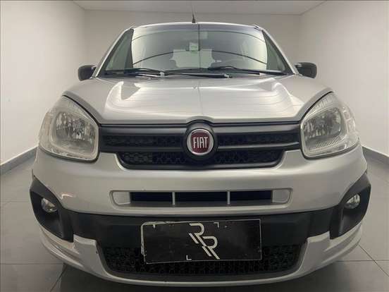 FIAT-UNO-2017
