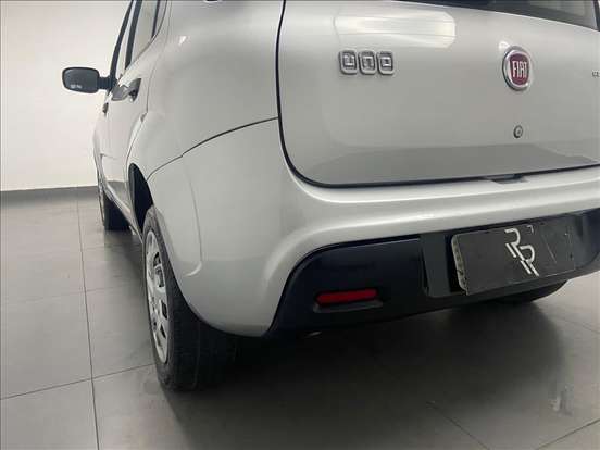 FIAT-UNO-2017