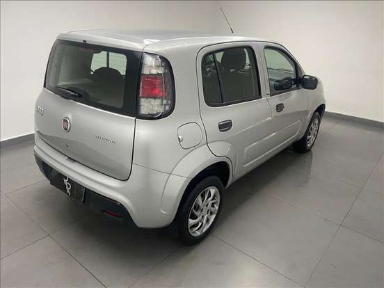 FIAT-UNO-2017