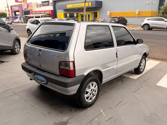 FIAT-UNO-2011
