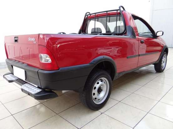 FIAT-STRADA-2003