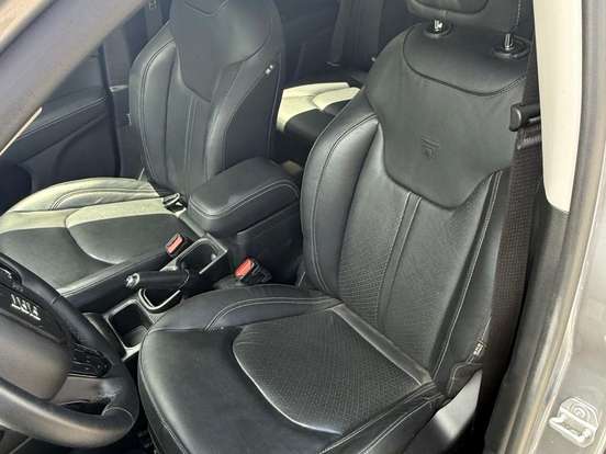 FIAT-TORO-2.0 16V TURBO DIESEL VOLCANO 4WD AT9 FIAT-TORO-2023