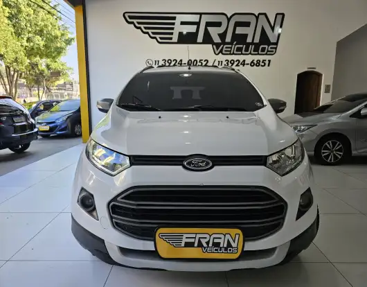 FORD-ECOSPORT-2015