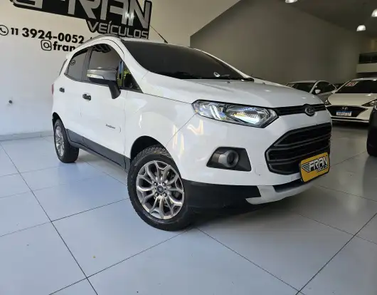 FORD-ECOSPORT-2015