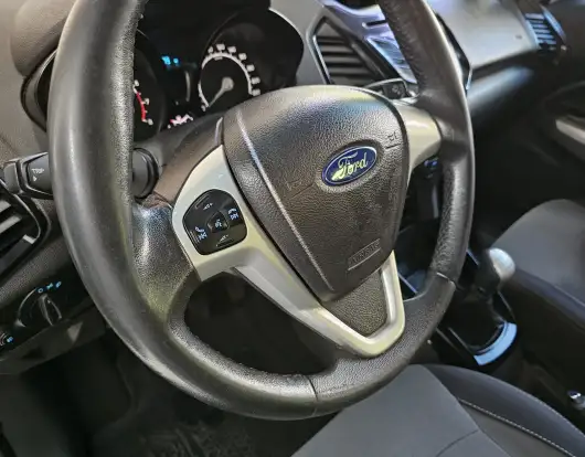 FORD-ECOSPORT-2015