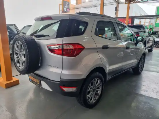 FORD-ECOSPORT-2012