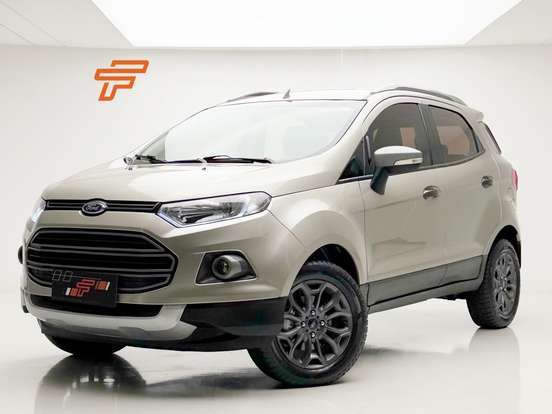 FORD-ECOSPORT-2016