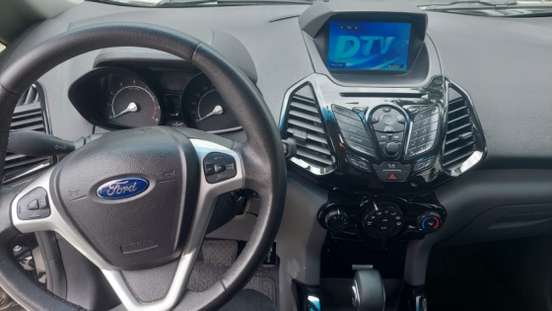 FORD-ECOSPORT-2015