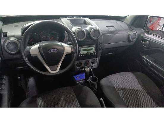 FORD-ECOSPORT-2010