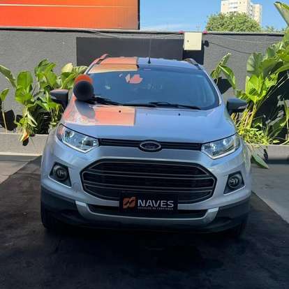 FORD-ECOSPORT-2015