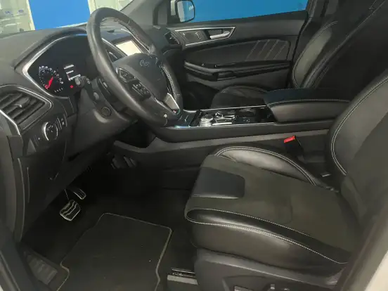 FORD-EDGE-2020