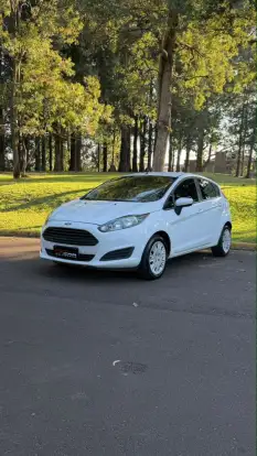 FORD-FIESTA-2015