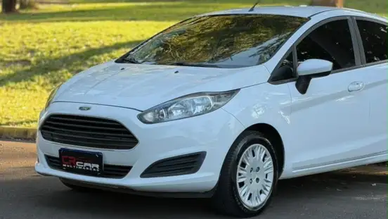 FORD-FIESTA-2015